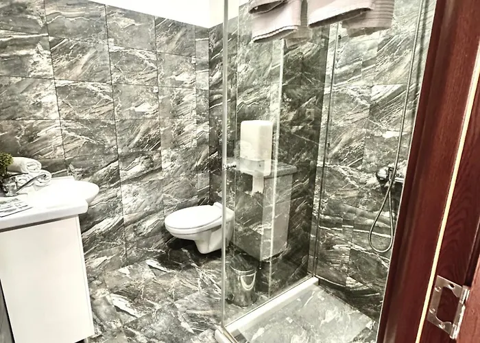 роди מלון סיליסטרה